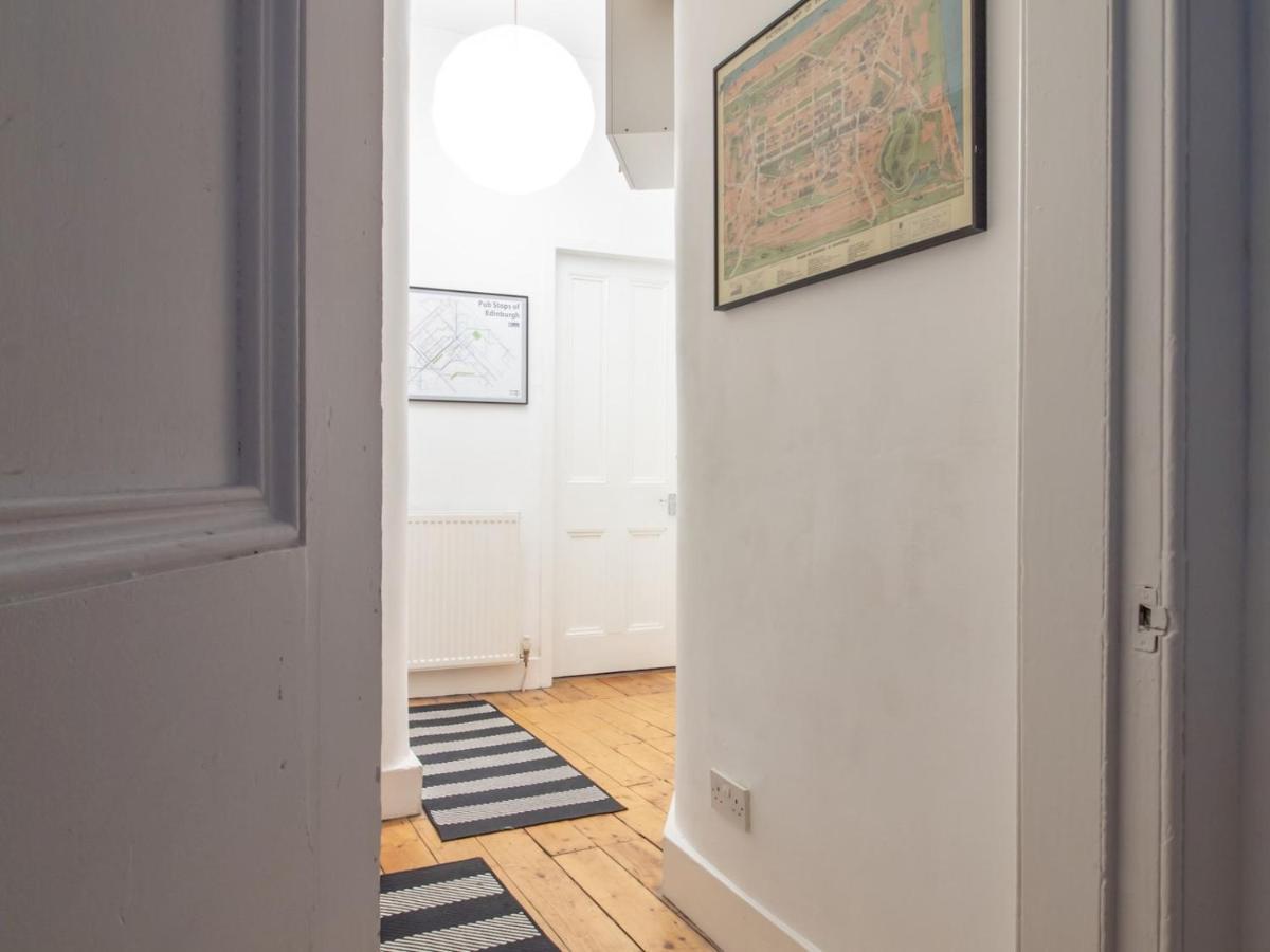 Stylish & Charming Retreat For 2- City Centre! Единбург Екстер'єр фото